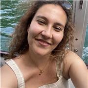 an English tutor with a TEFL certificate